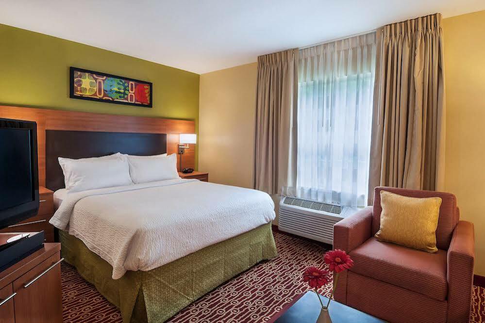 Towneplace Suites By Marriott Baton Rouge South מראה חיצוני תמונה
